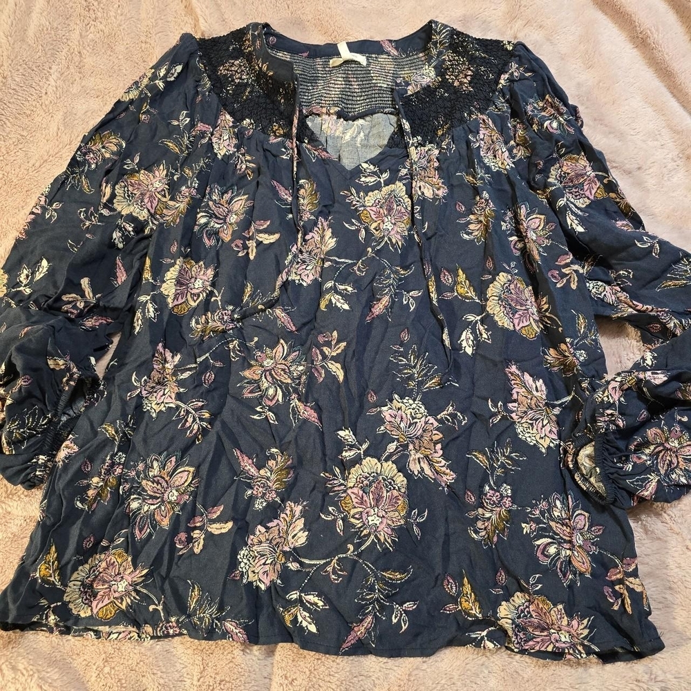Maurices Dark Blue Floral Blouse with Pink and Cream Details